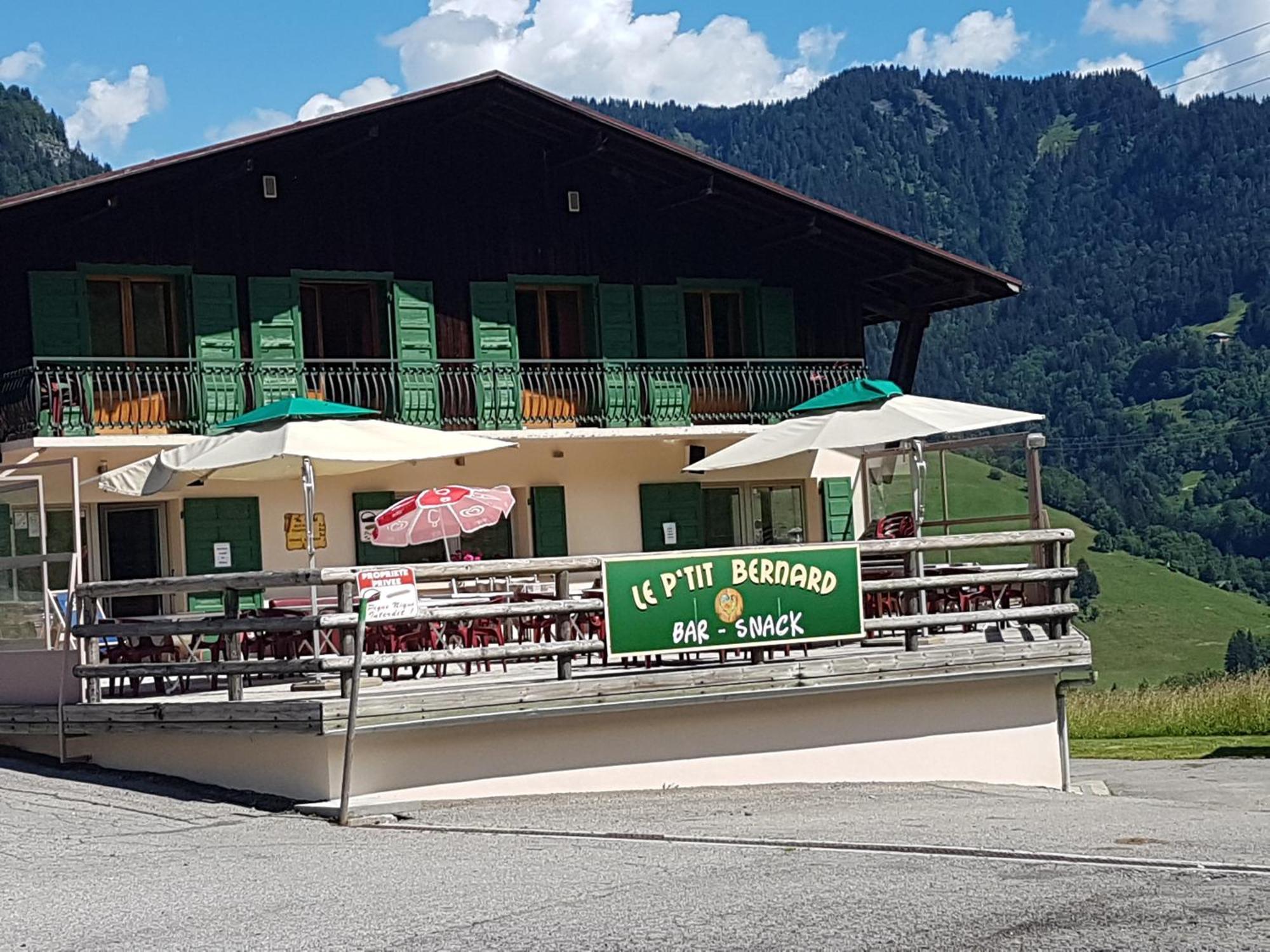 Hotel Les Bernards Praz-sur-Arly Εξωτερικό φωτογραφία